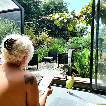 D'hôtes Naturistes De La Moque Souris *