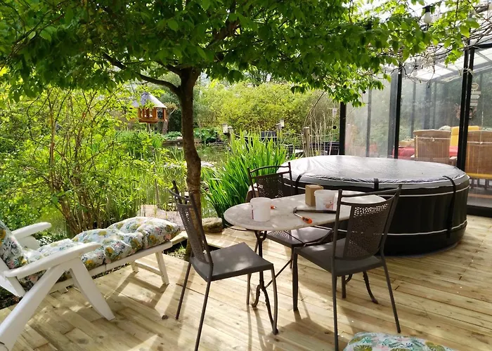 Couette-café D'hôtes Naturistes De La Moque Souris *